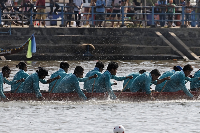 Phimai boat races-106
